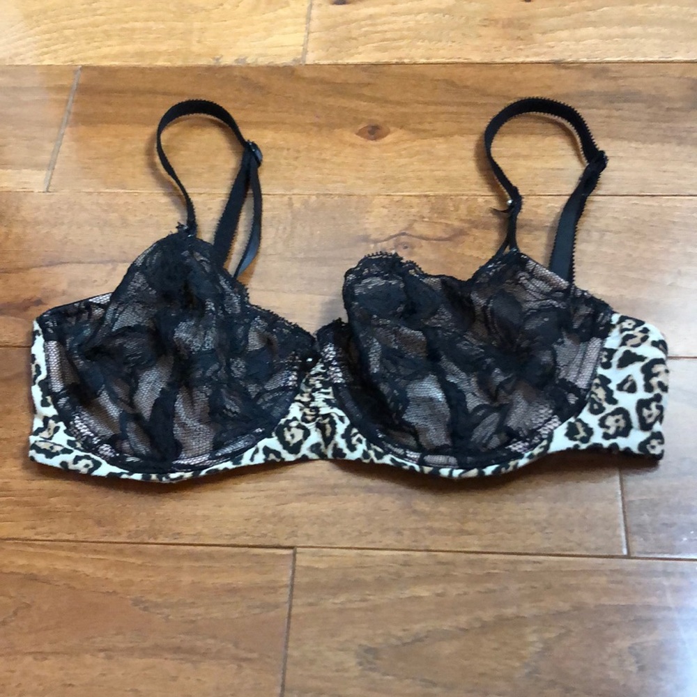 Victoria’s Secret unlined Demi bra